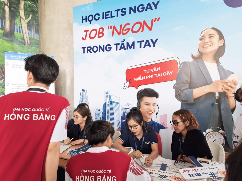 IELTS Vietop đồng hàng cùng Whose Chance Talk mùa 5 tại Đại học Quốc tế Hồng Bàng TP HCM