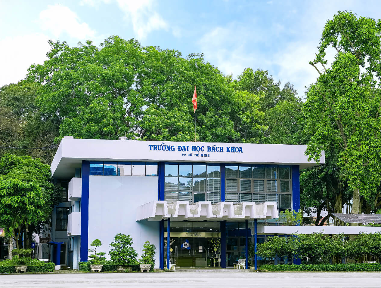  Đại học tập Bách khoa Tp. Hồ Chí Minh