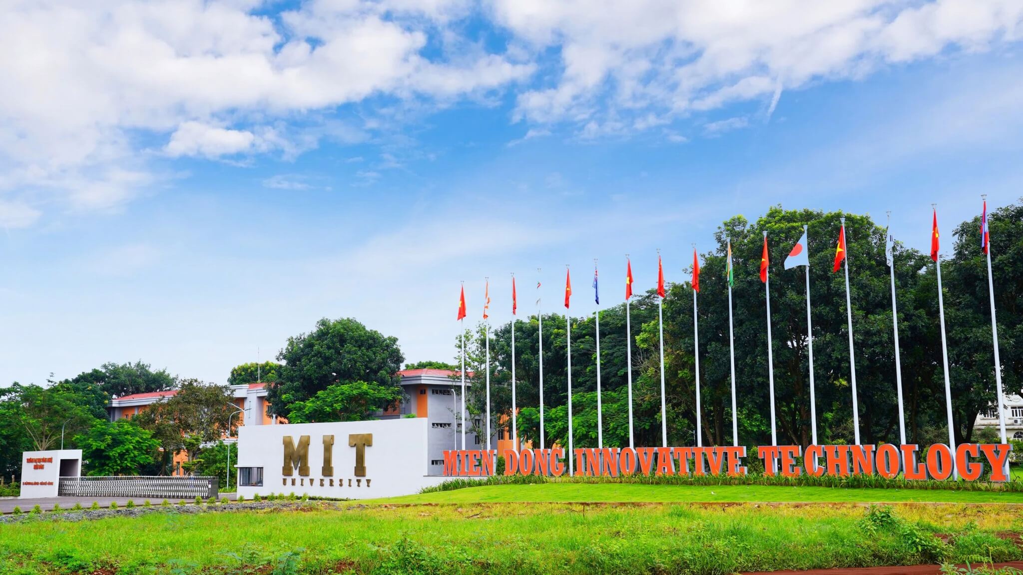 Đại học Công Nghệ Miền Đông