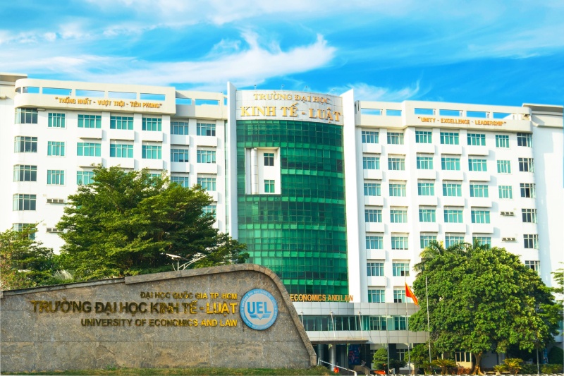 Trường Đại học Kinh tế - Luật