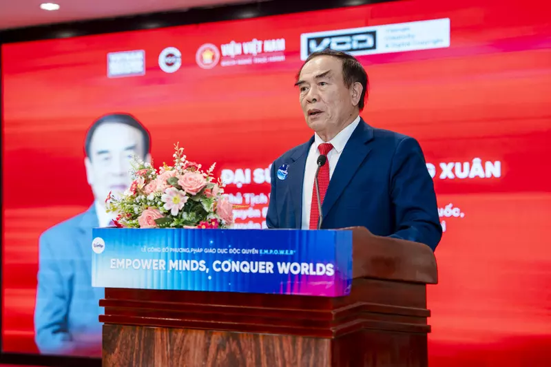 Lễ công bố quyền sáng tạo phương pháp E.M.P.O.W.E.R