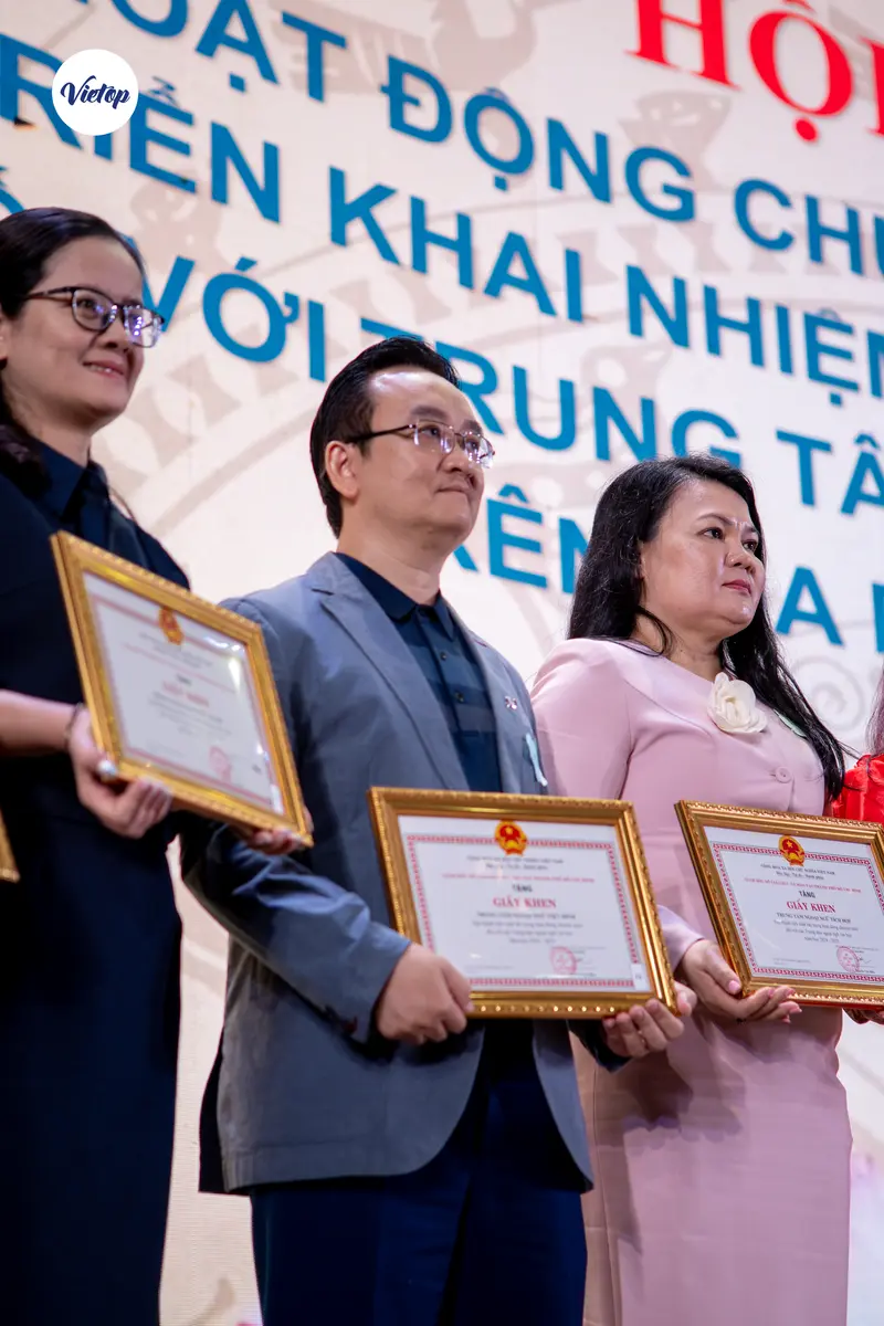 Niềm vinh dự của Vietop tại Hội nghị tổng kết hoạt động chuyên môn năm học 2024-2025