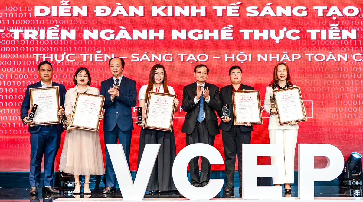 Lễ công nhận VCEP