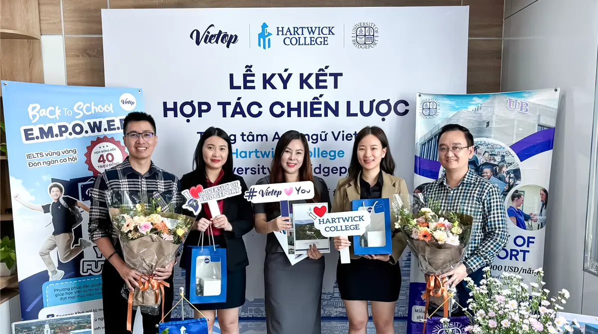 Vietop ký kết hợp tác chiến lược cùng Hartwick College và University of Bridgeport