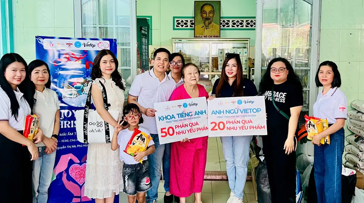 Vietop trao quà tại Mái ấm Thiện Duyên