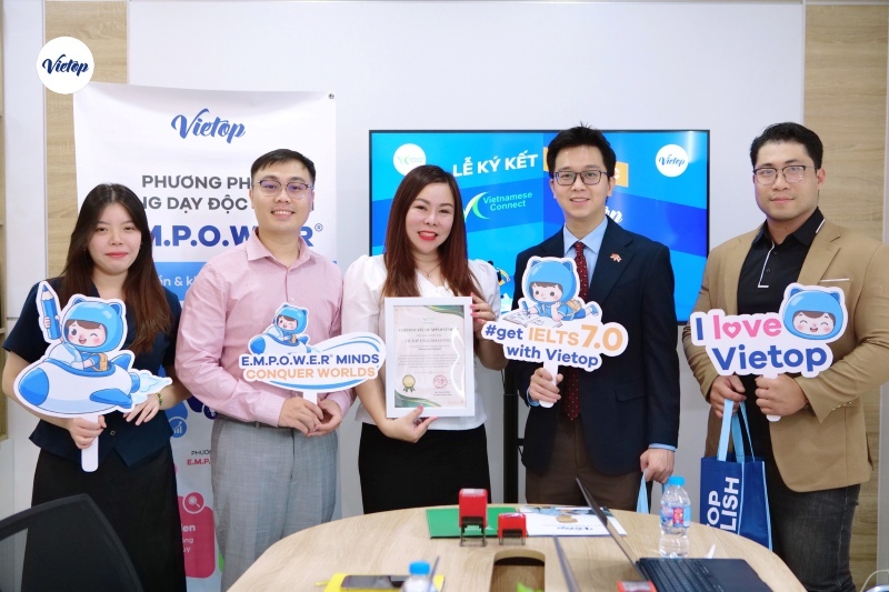 Lễ ký kết hợp tác Vietop × VNC