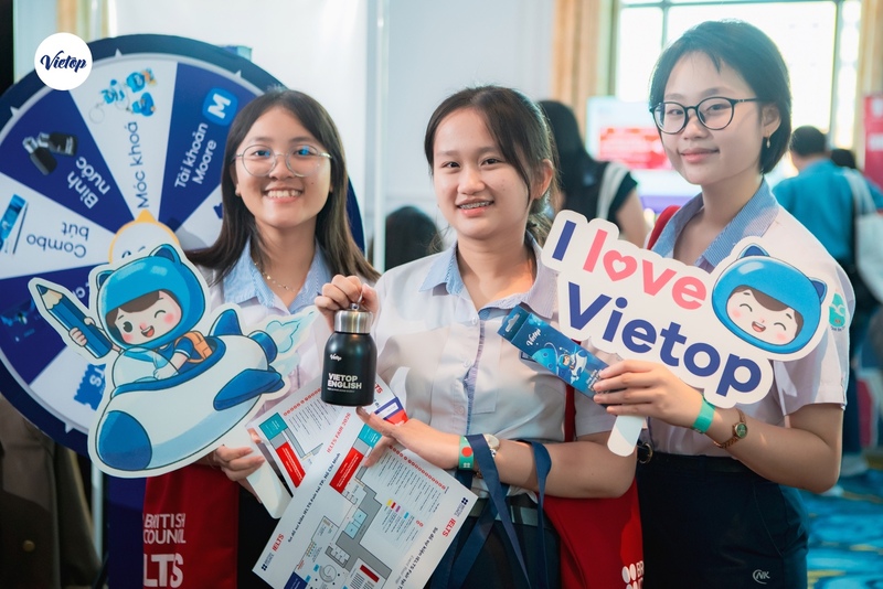 Vietop English lan tỏa tinh thần chinh phục IELTS tại IELTS Fair 2026